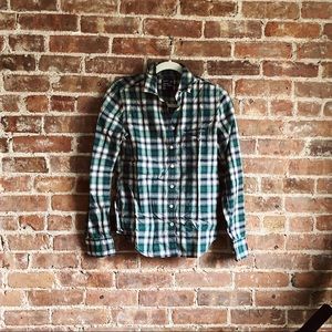 American Eagle Plaid Button Up Shirt